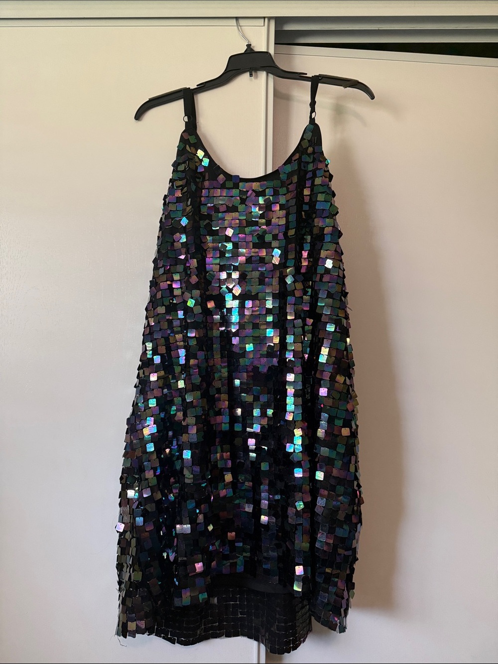 torrid Iridescent Black Sequin Tank - Picture 3 of 5